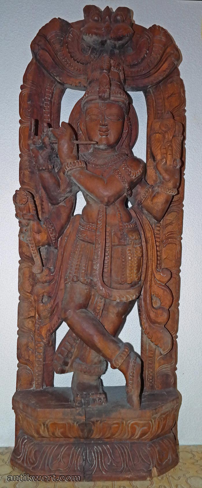 Krishna-Holz-272 vierarmig Holzschnitzerei Indien