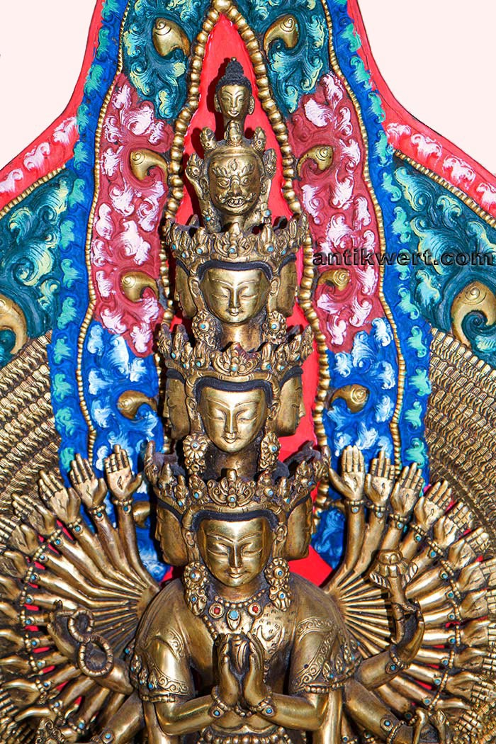 tausendarmiger Avalokiteshvara-Sahasrabuja-stehend-222 in Detailansicht